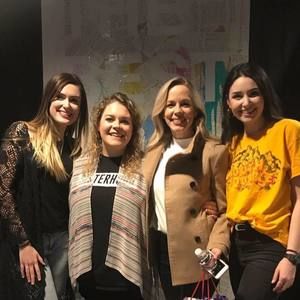 Meet your Posher, Stephanie